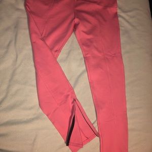 Pink leggings